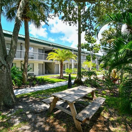Sarasota Cay Club #612 - Heated Pool, Bunk Beds, Huge Tv, Tiki Bar, More! South Bradenton Kültér fotó